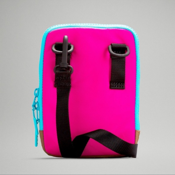 Lululemon pink crossbody bag - Picture 2 of 4